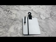 กระดานเขียนใต้น้ำสำหรับดำน้ำแบบรัดข้อมือ